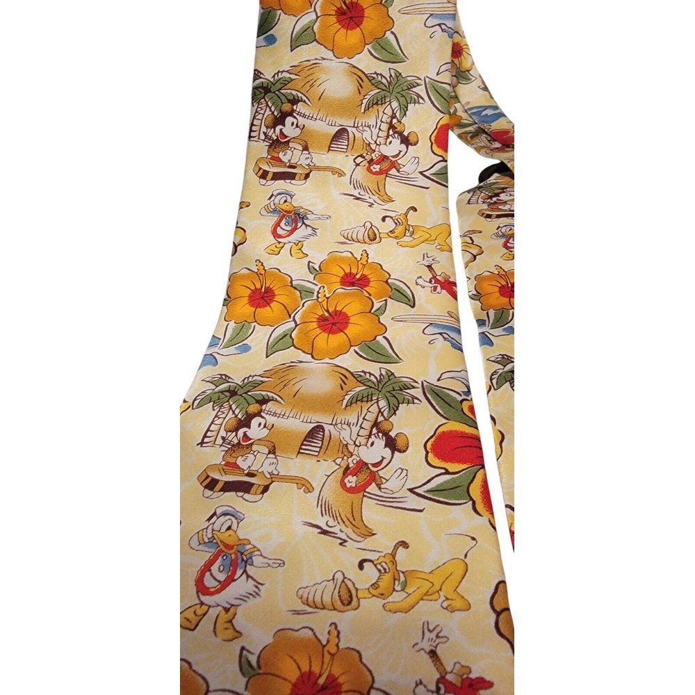 DISNEY PARKS Silk Tie Polynesian Theme tie Mickey Mouse Minnie Donald XL 63"-EUC